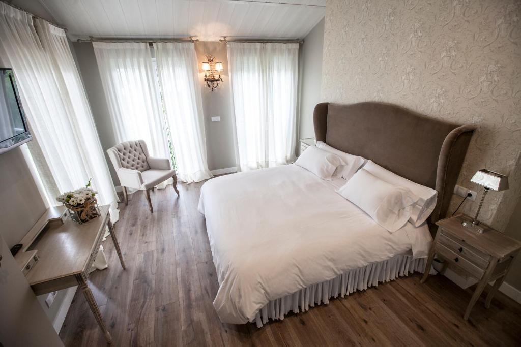 Maison d'hôtes El Jardin De Vikera à San Andrés de Montejos Chambre photo